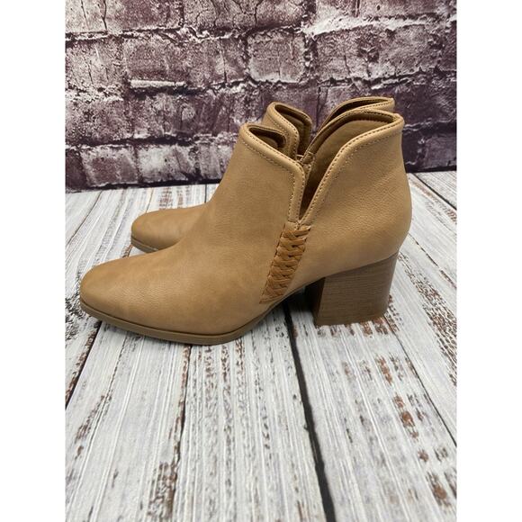 Baretraps Women's Tristen Block Heel Ankle Booties Salted Caramel Size 7 M - Picture 3 of 9
